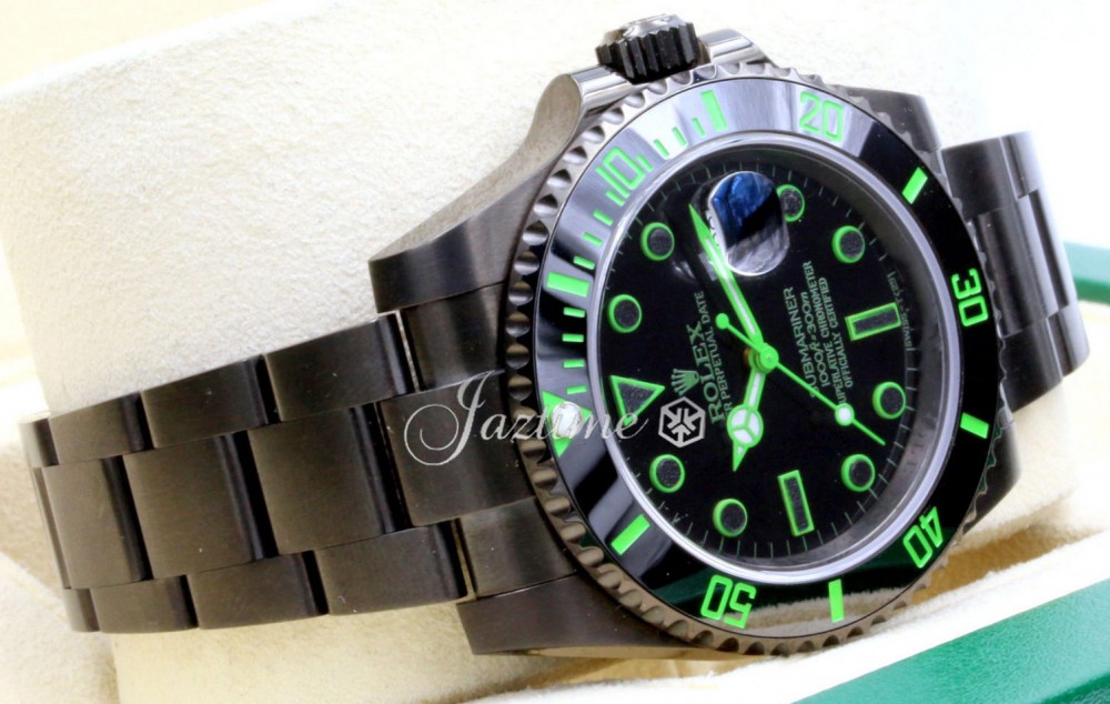 Custom Black PVD Rolex Submariner Date Green Dial Hulk 116610LV