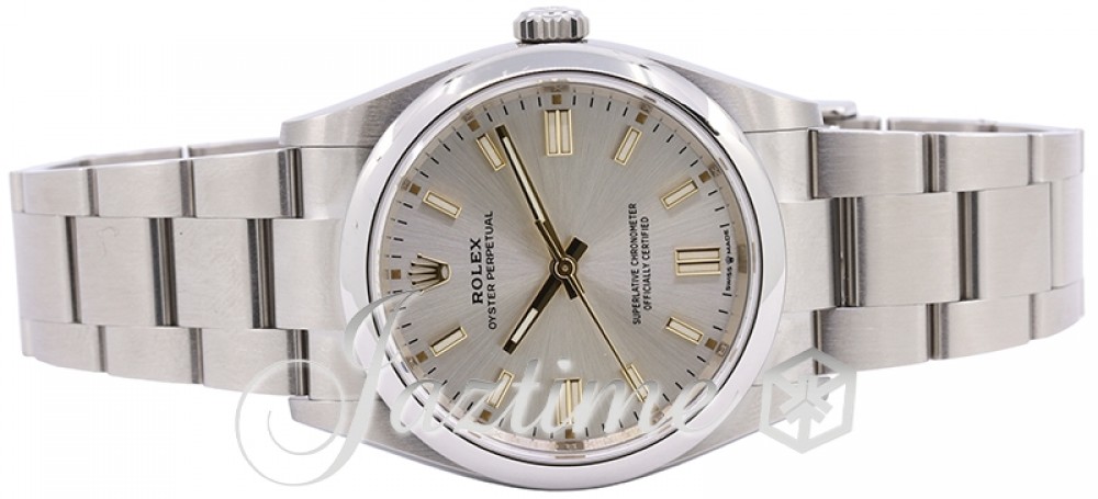 Rolex Oyster Perpetual 36 Stainless Steel Silver Index Dial & Smooth Domed  Bezel Oyster Bracelet 126000 - BRAND NEW